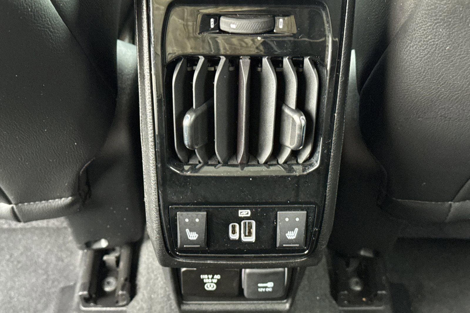 Used 2022 Jeep Compass Limited w/ Elite Group image 15