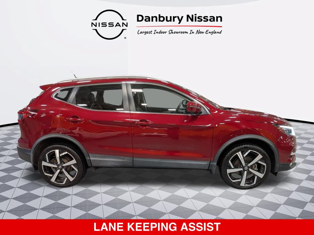 Used 2020 Nissan Rogue Sport SL w/ Premium Package AWD/4WD image 2