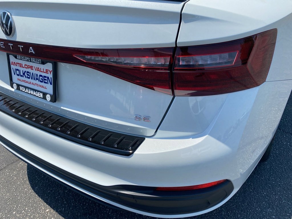 New 2025 Volkswagen Jetta SE image 12