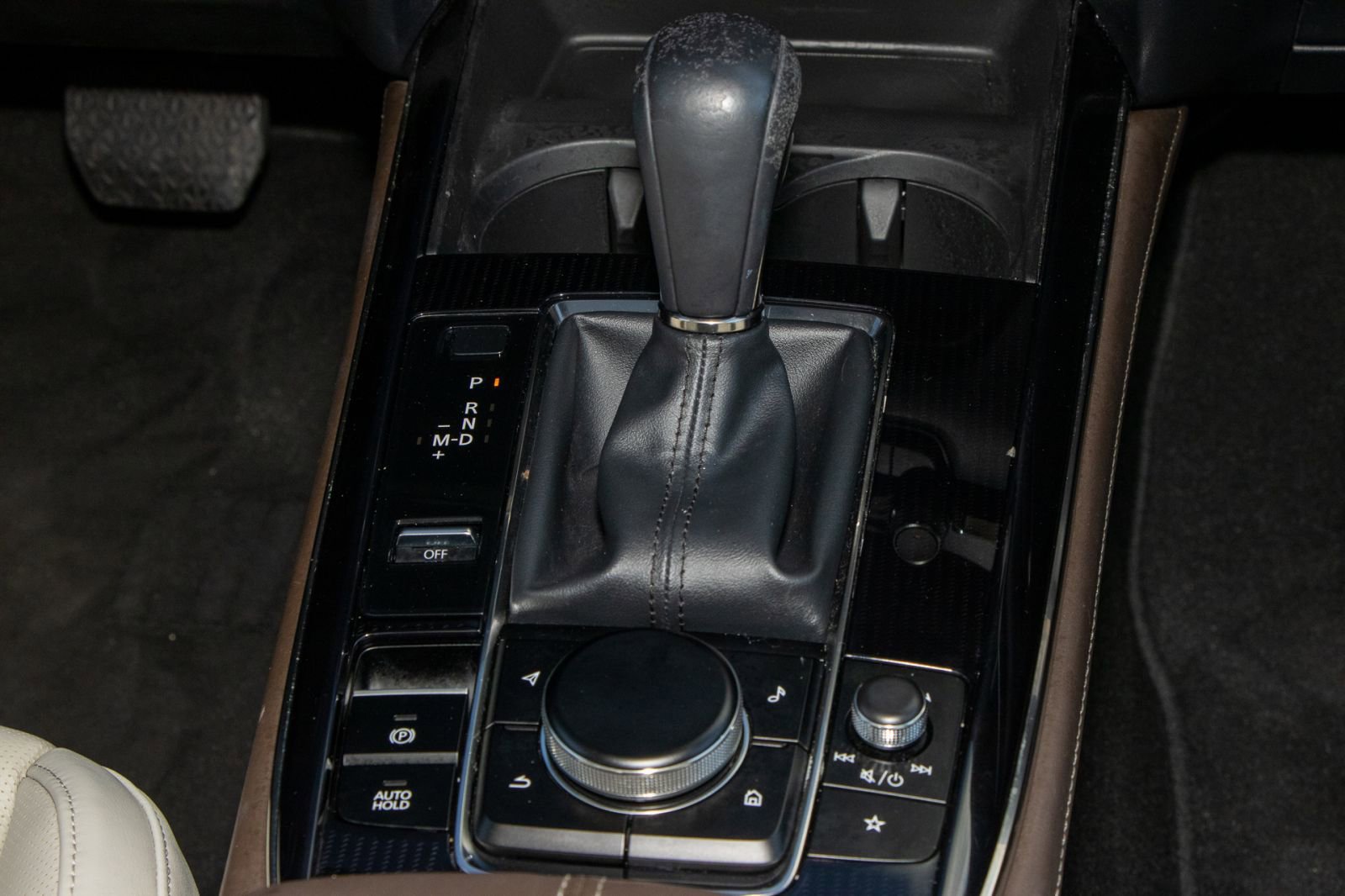 Used 2023 MAZDA CX-30 AWD 2.5 S w/ Premium Package image 24