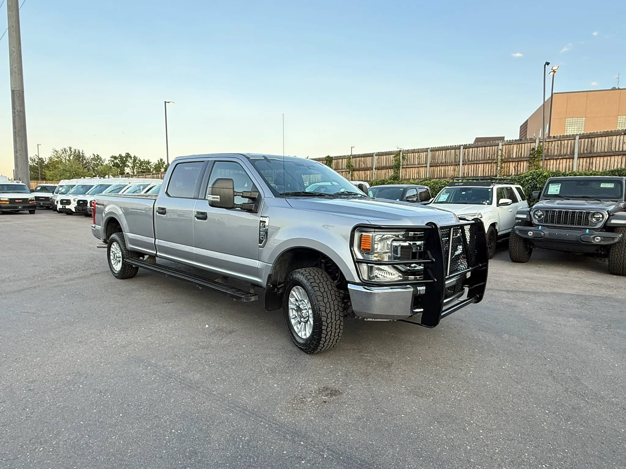 Used 2020 Ford F250 XLT AWD/4WD image 9