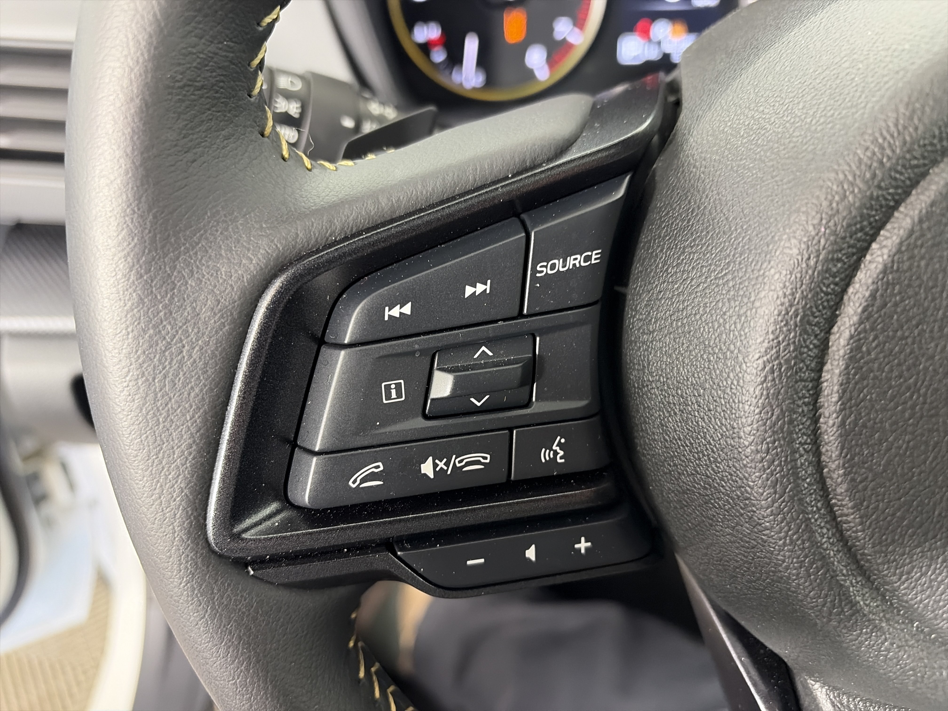 New 2025 Subaru Crosstrek 2.5i Sport w/ Crosstrek Mirror Package AWD/4WD image 28