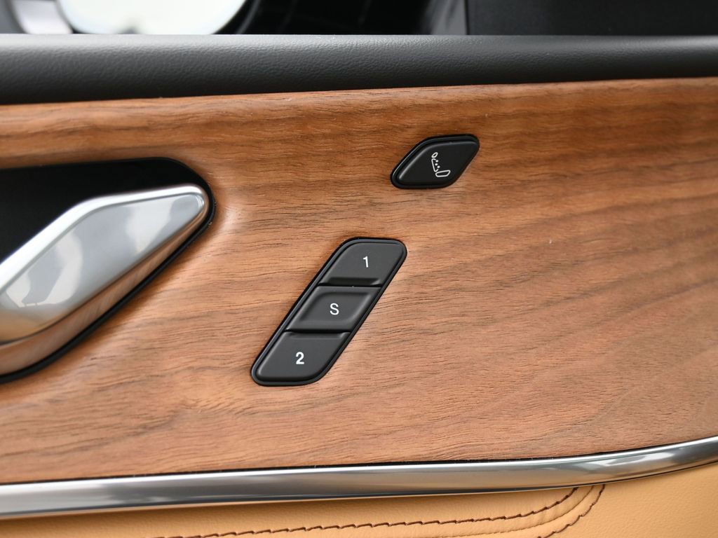 New 2025 Jeep Grand Cherokee Summit image 19