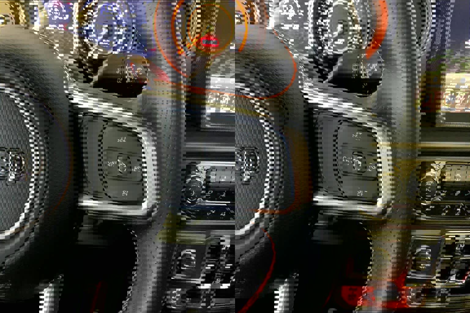 Used 2023 Jeep Gladiator Mojave w/ Cold Weather Group image 25