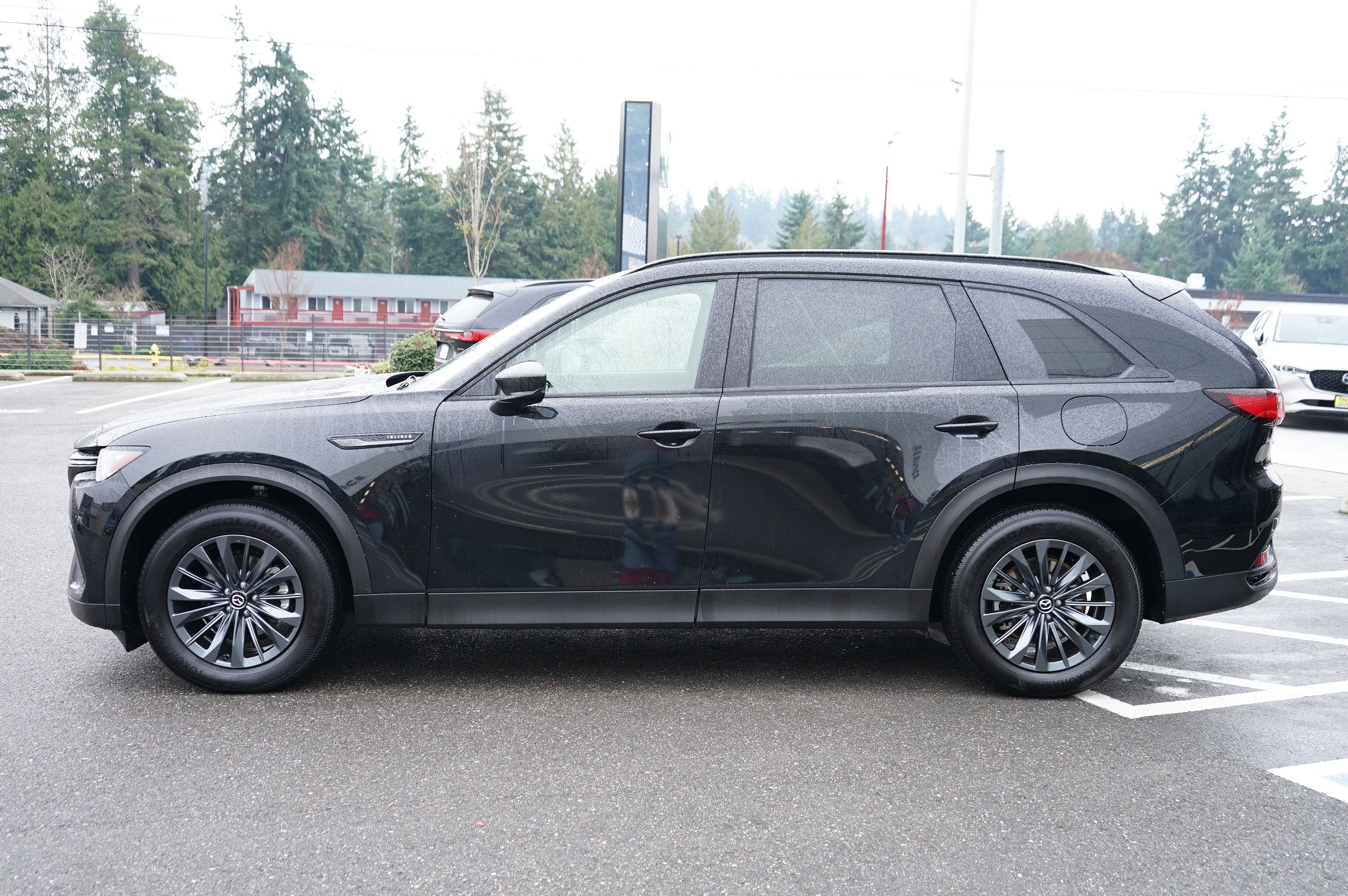 Certified 2025 MAZDA CX-70 3.3 Turbo w/ Preferred Package image 6