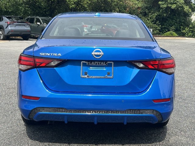 Used 2025 Nissan Sentra SV FWD image 12