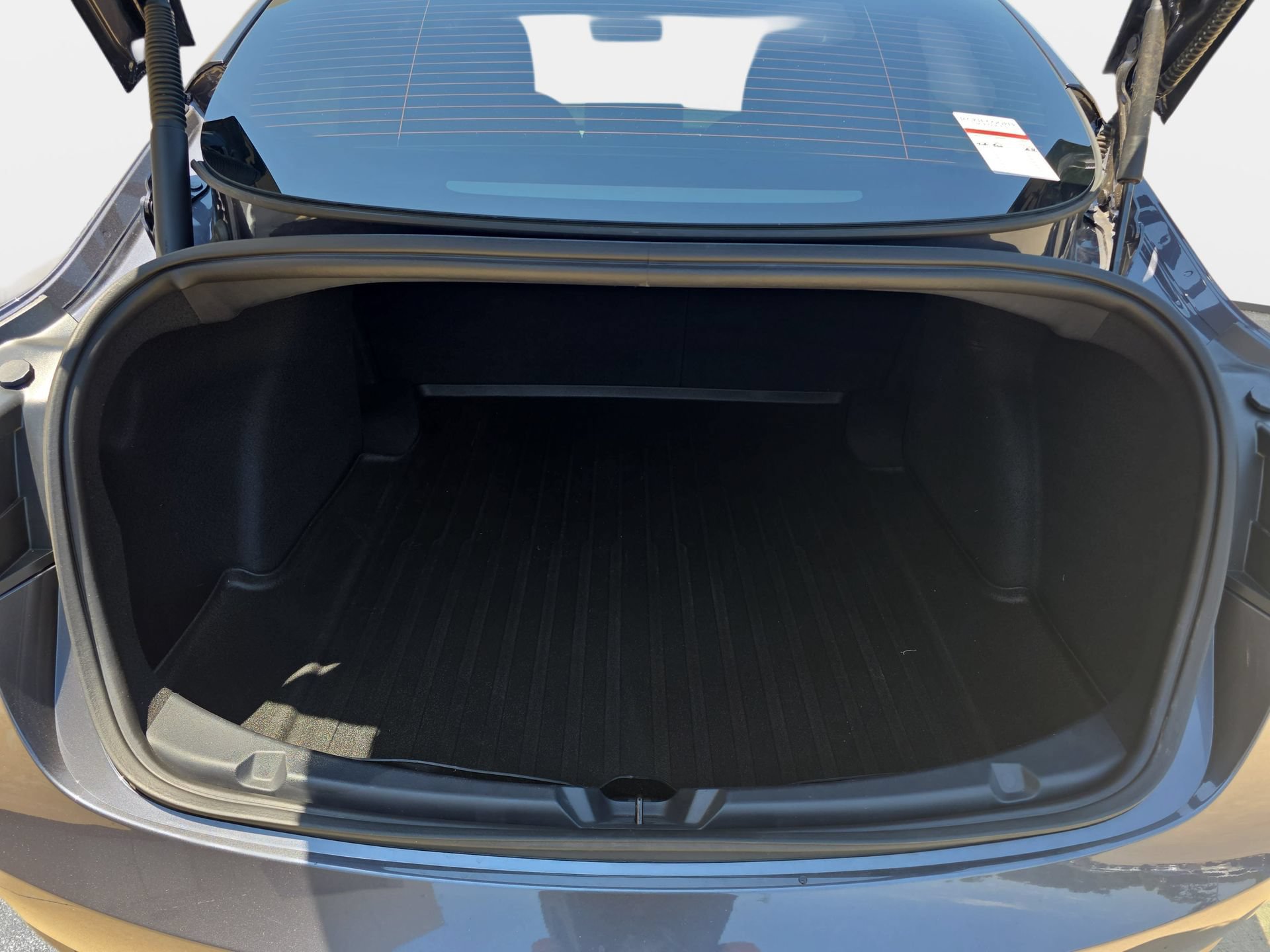 Used 2021 Tesla Model 3 Standard Range Plus RWD image 12