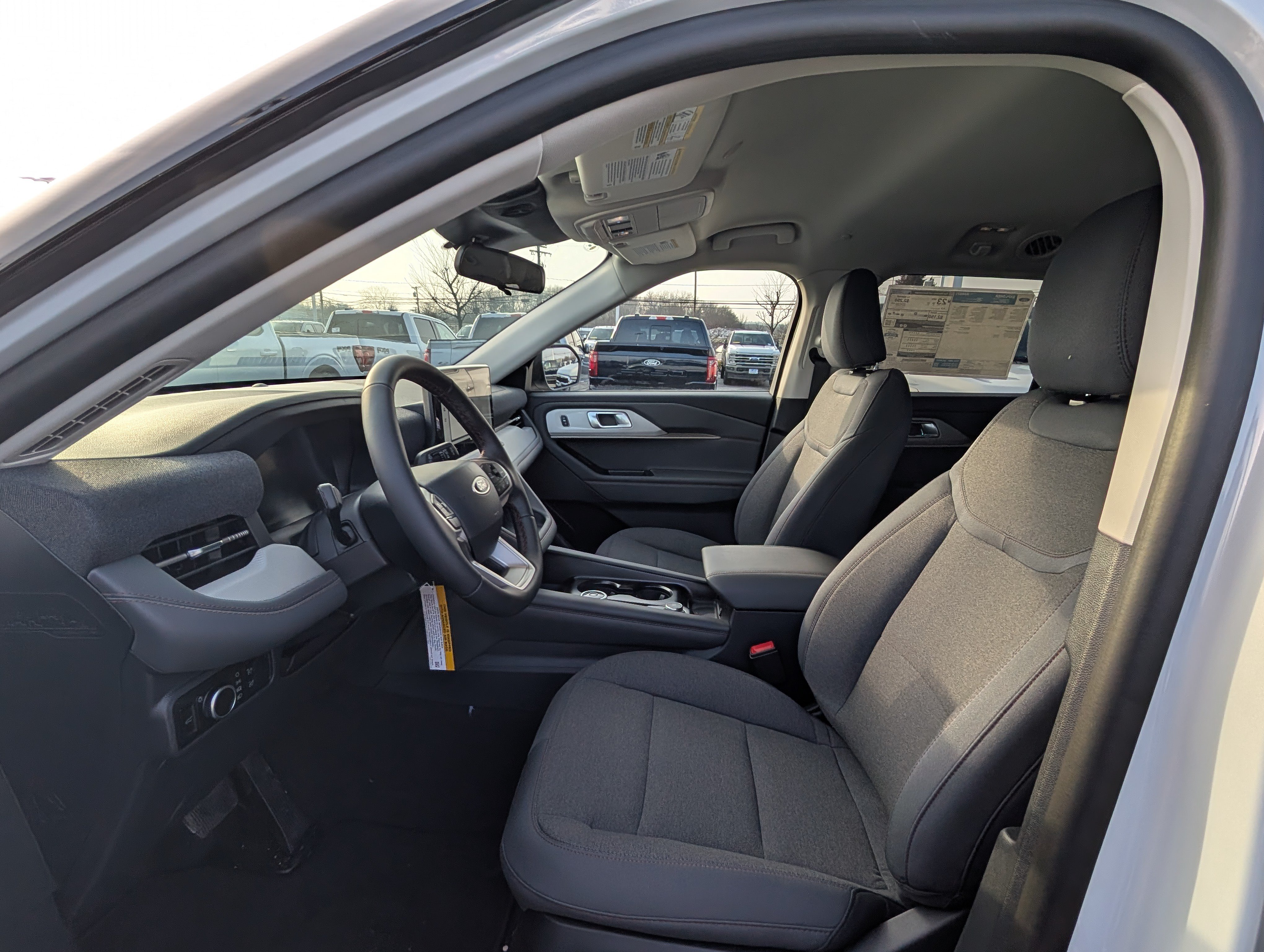 New 2026 Ford Explorer Active AWD/4WD image 12