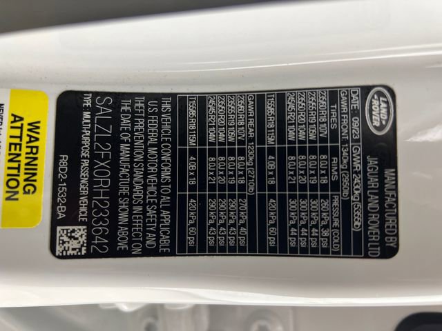 Used 2024 Land Rover Range Rover Evoque Dynamic SE image 28