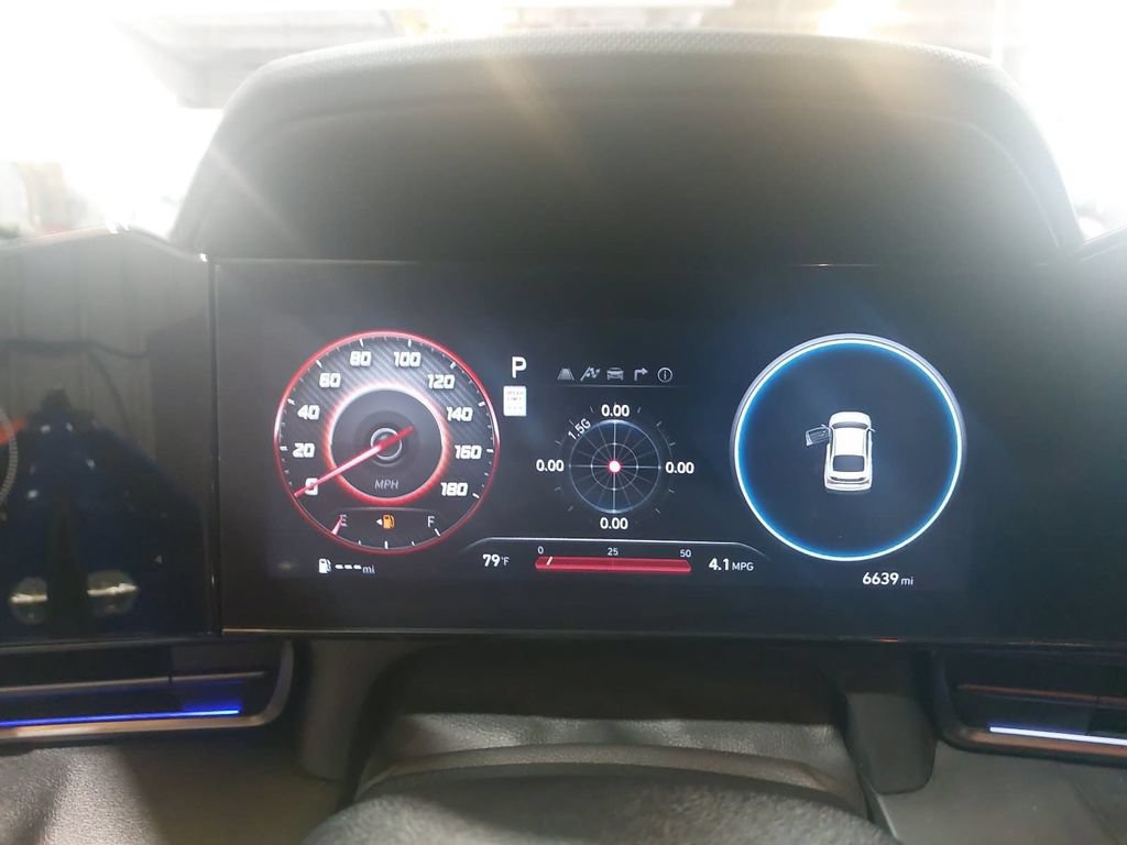 Certified 2025 Hyundai Elantra N FWD image 18