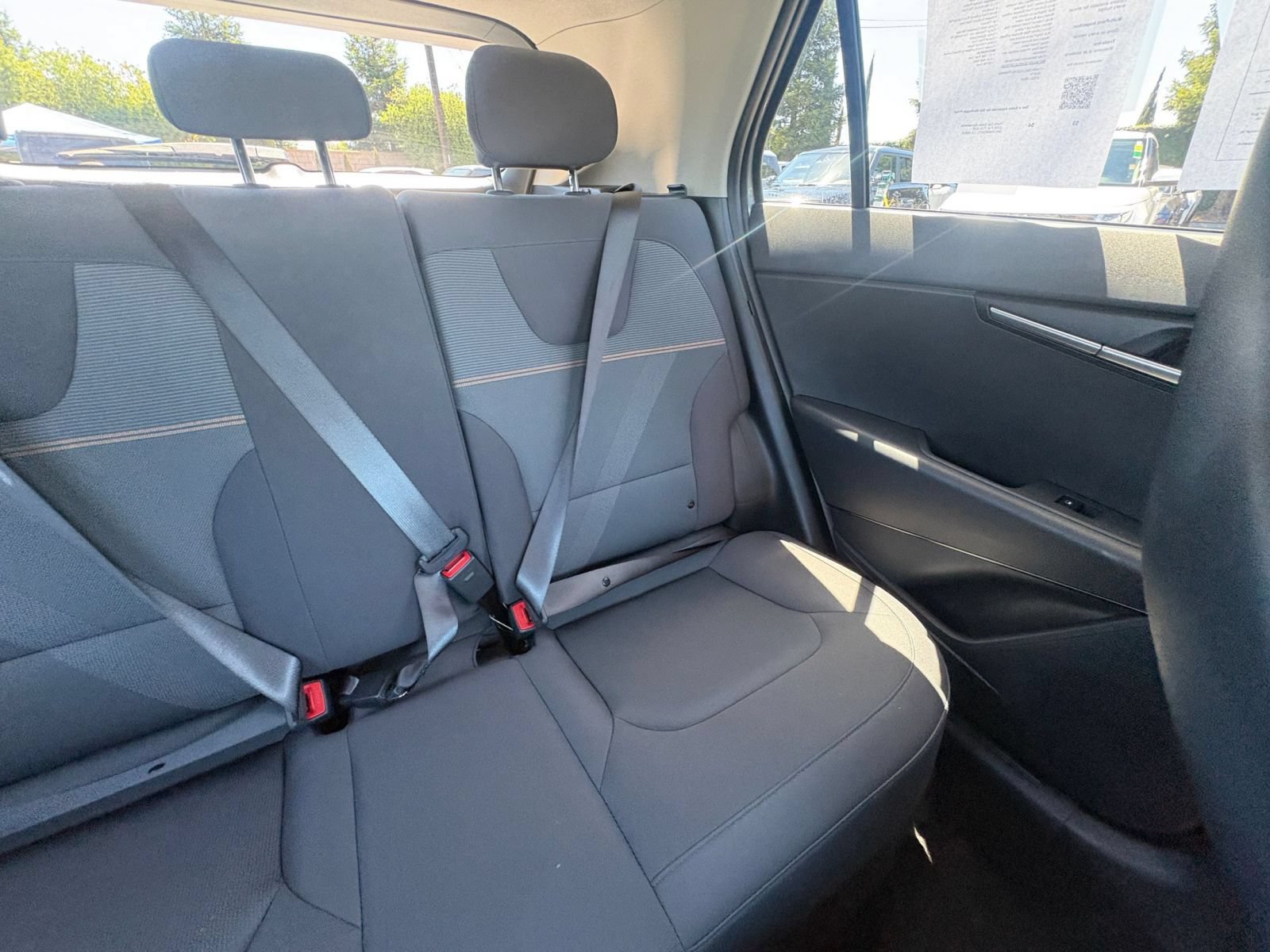 Used 2026 Kia Niro LX FWD image 35