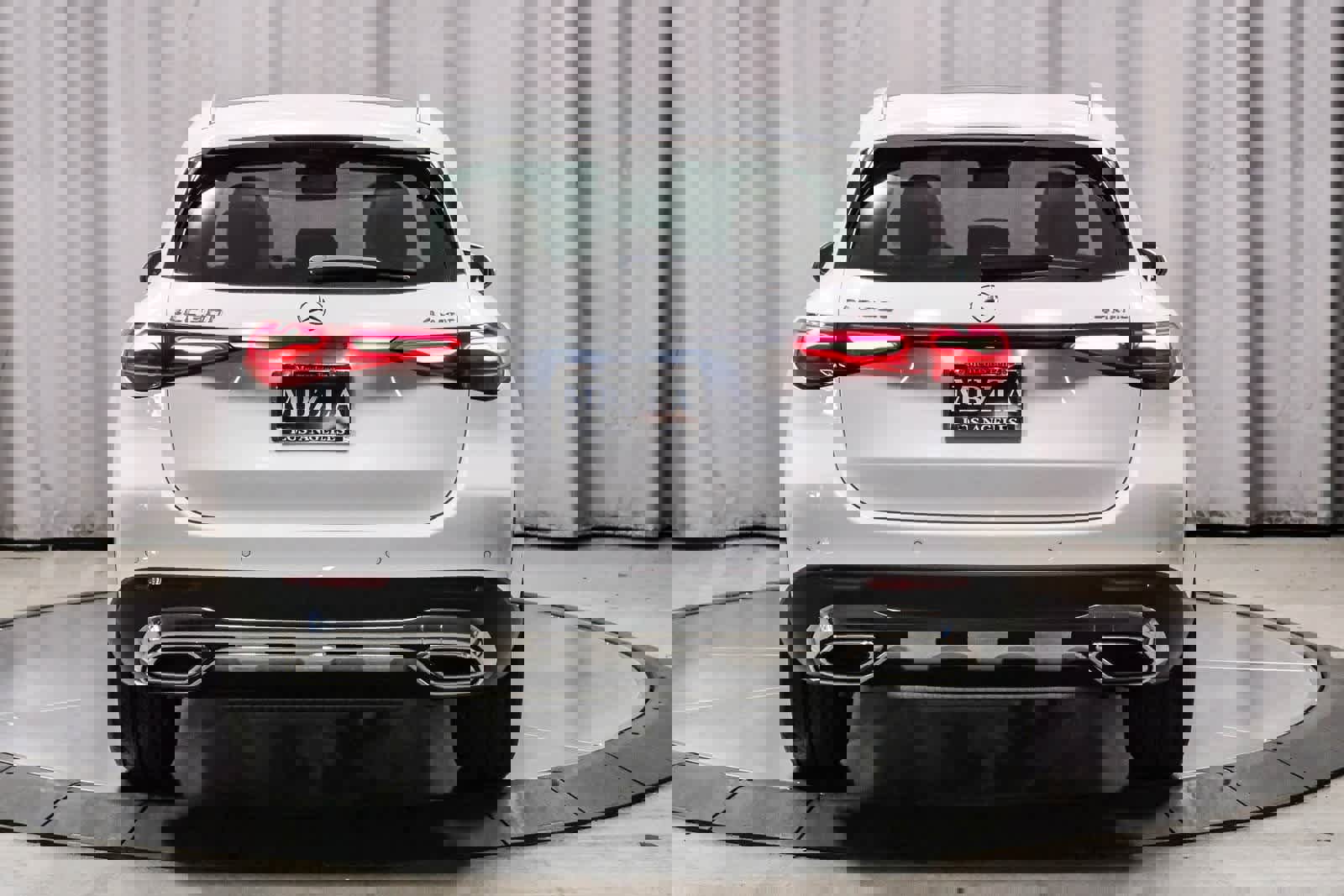 Certified 2025 Mercedes-Benz GLC 300 4MATIC image 3