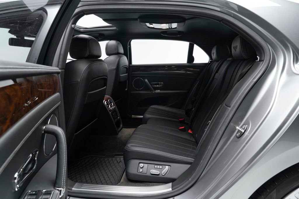 Used 2014 Bentley Flying Spur W12 image 58