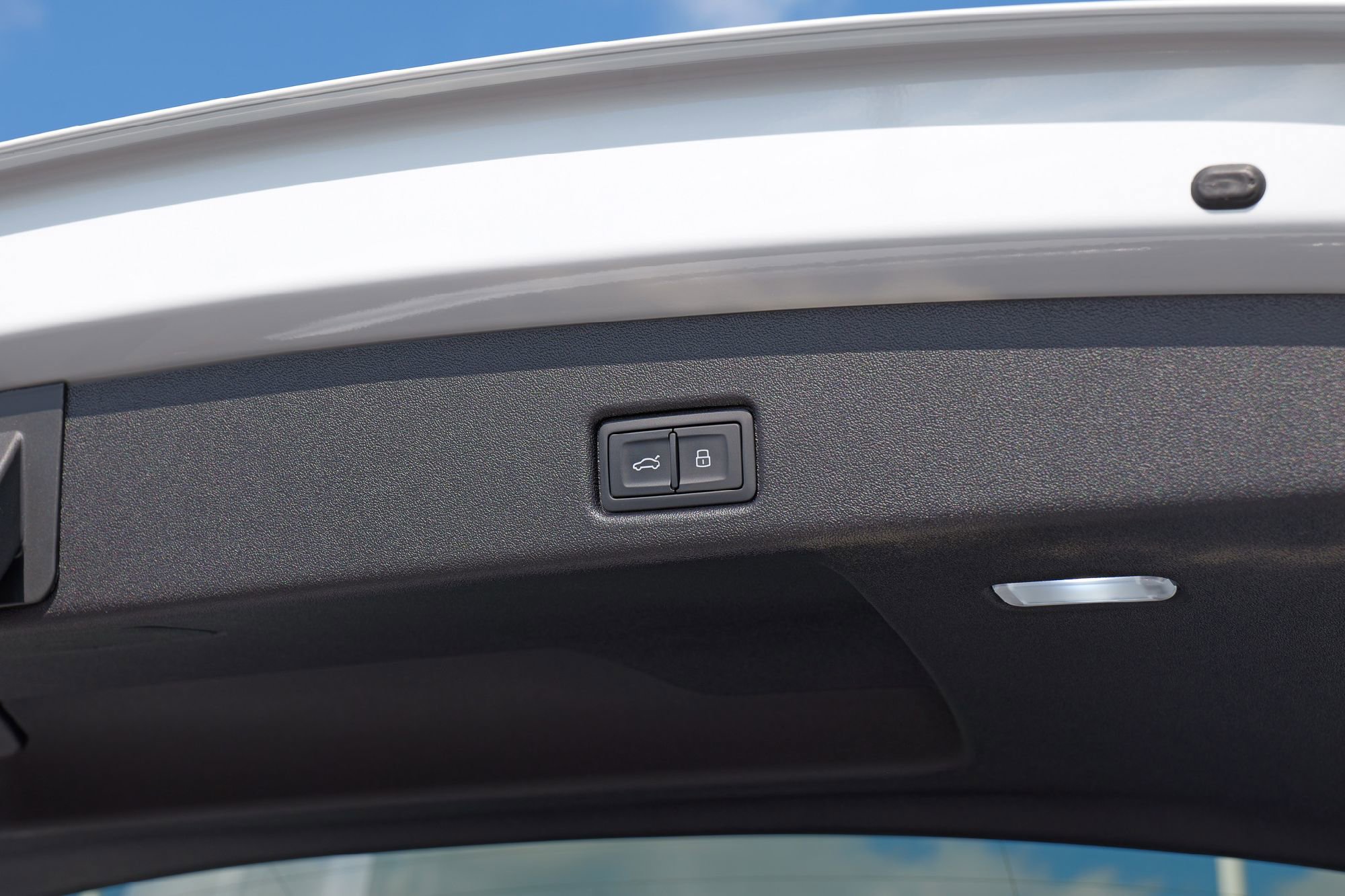 New 2025 Audi Q5 Premium Plus image 40