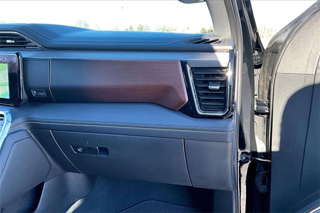 Used 2024 GMC Sierra 1500 Denali w/ Technology Package image 27