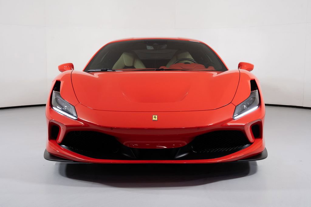 Used 2021 Ferrari F8 Tributo image 11