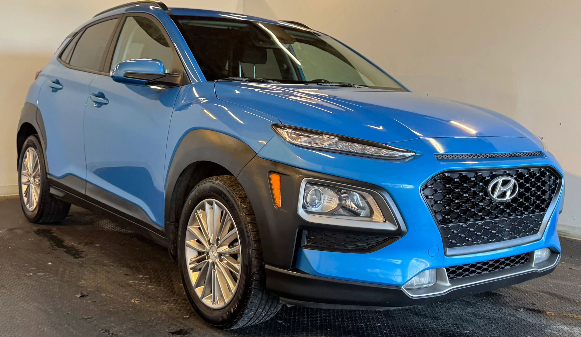Used 2021 Hyundai Kona SEL Plus AWD/4WD image 4