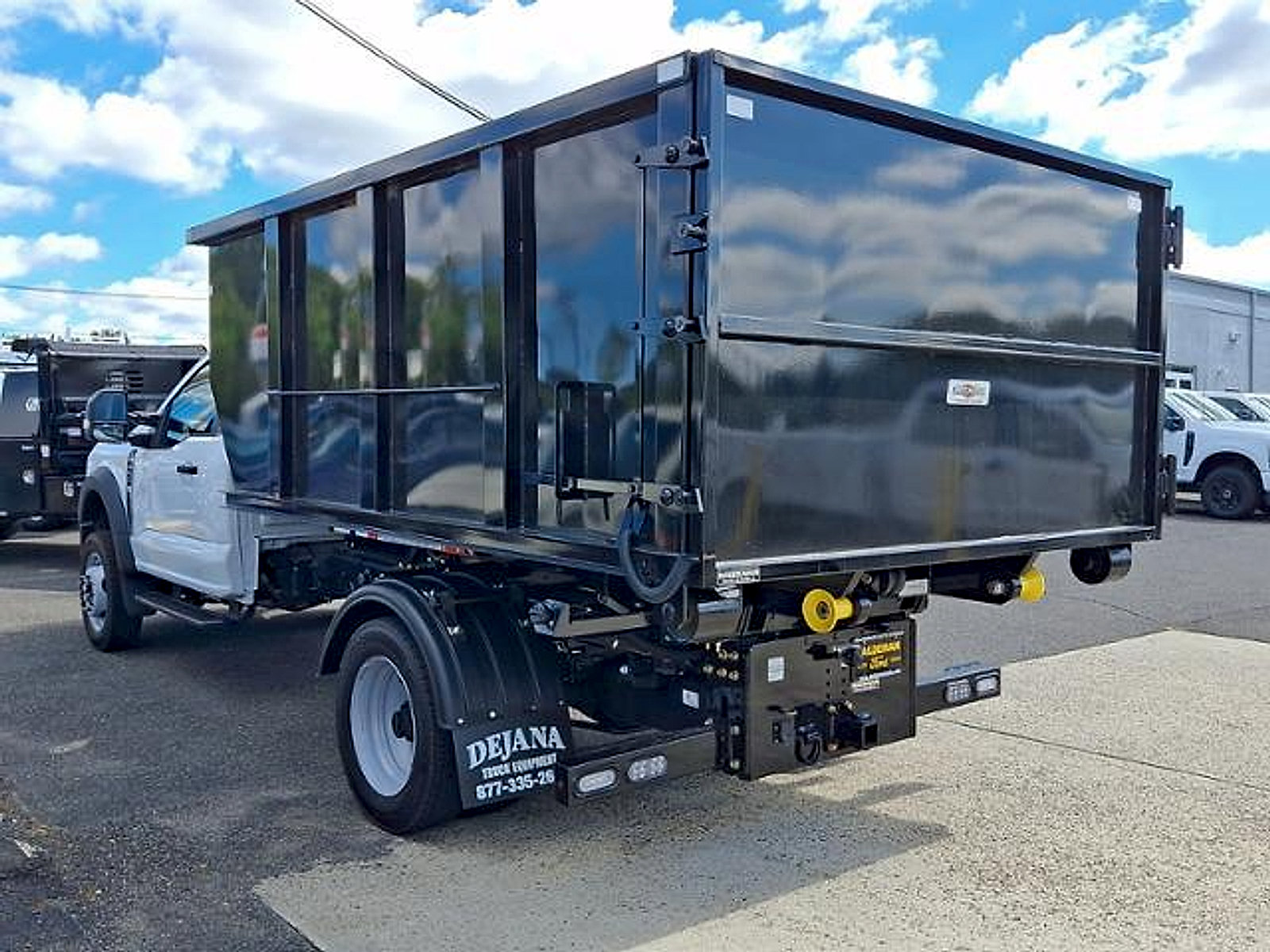 New 2026 Ford F550 4x4 Regular Cab Super Duty image 3
