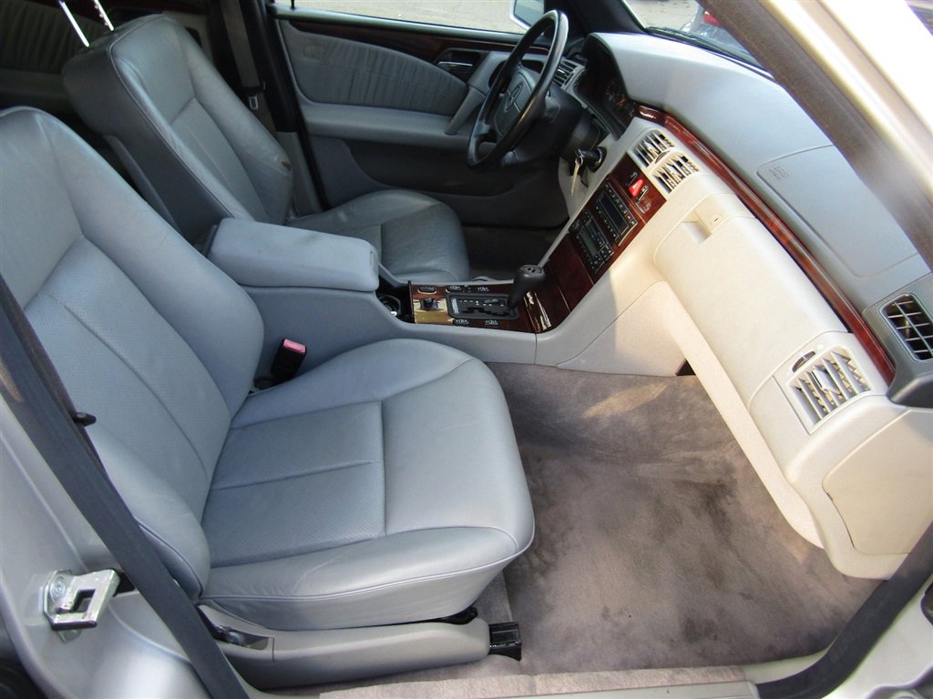 Used 1997 Mercedes-Benz E 320 Sedan image 21