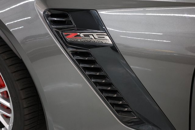 Used 2016 Chevrolet Corvette Z06 w/ 3LZ Preferred Equipment Group image 77