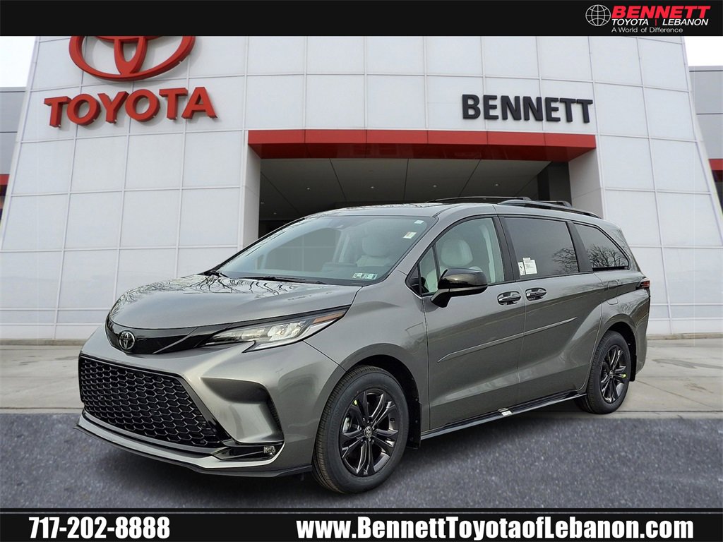 New 2026 Toyota Sienna XSE