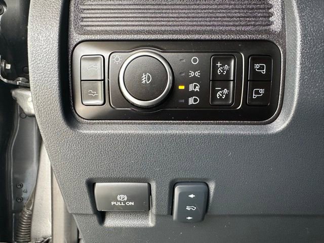 Certified 2025 Ford F250 Platinum image 29