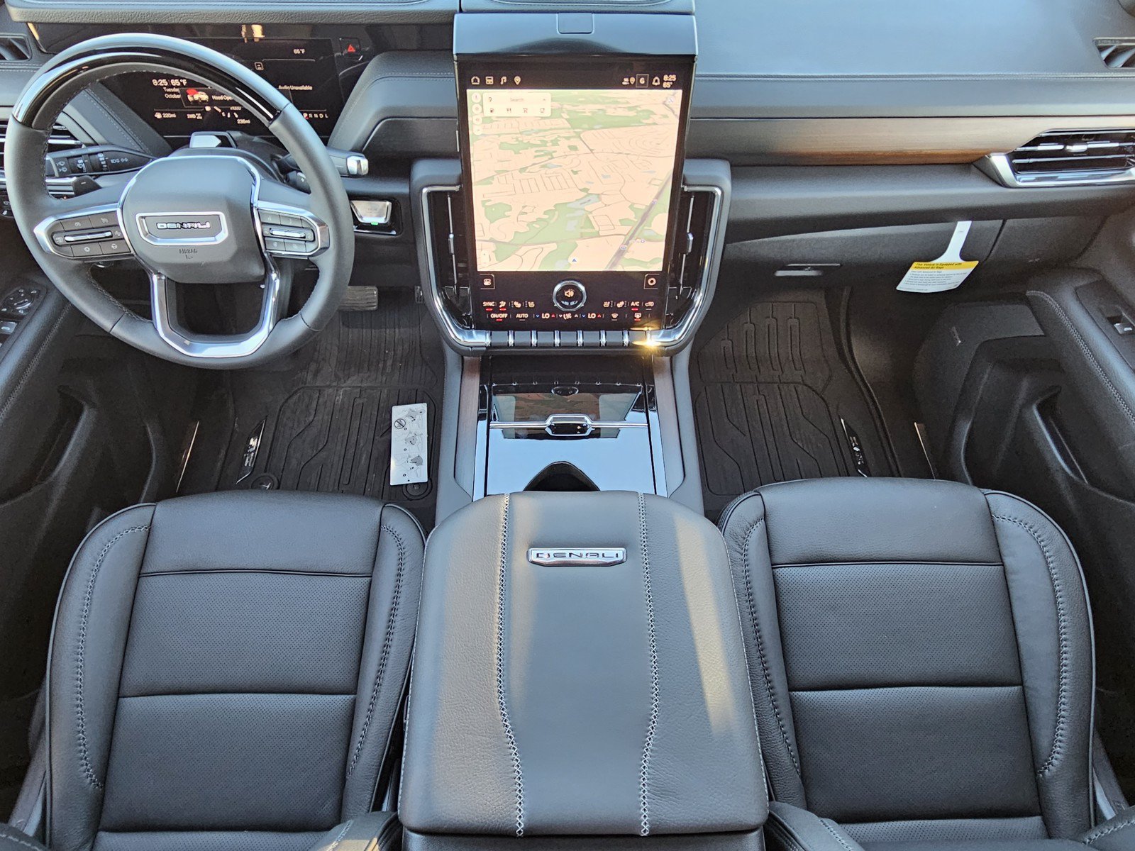 New 2027 GMC Yukon Denali w/ Denali Reserve Package AWD/4WD image 19