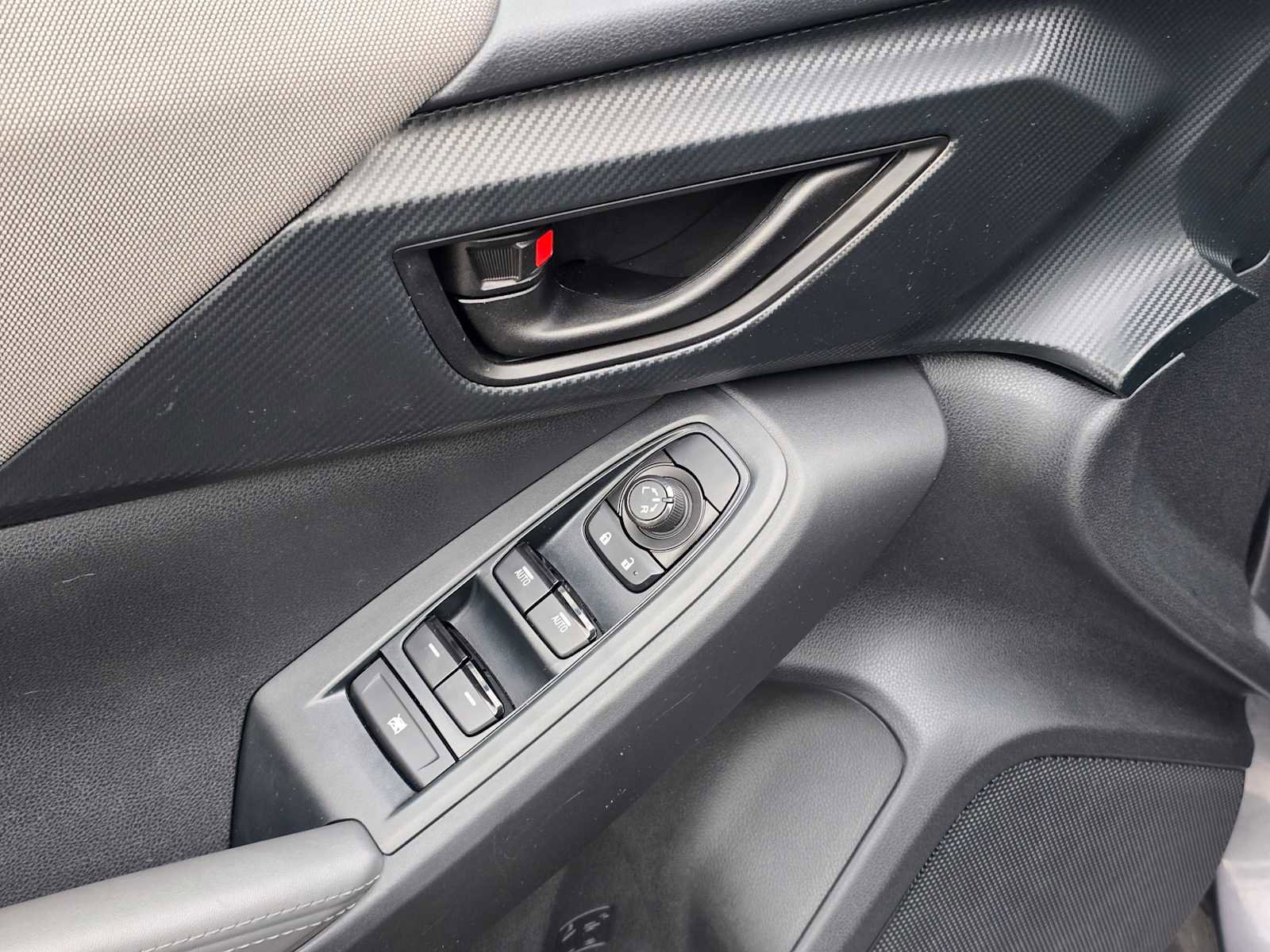 Used 2024 Subaru Crosstrek 2.0i Premium image 23