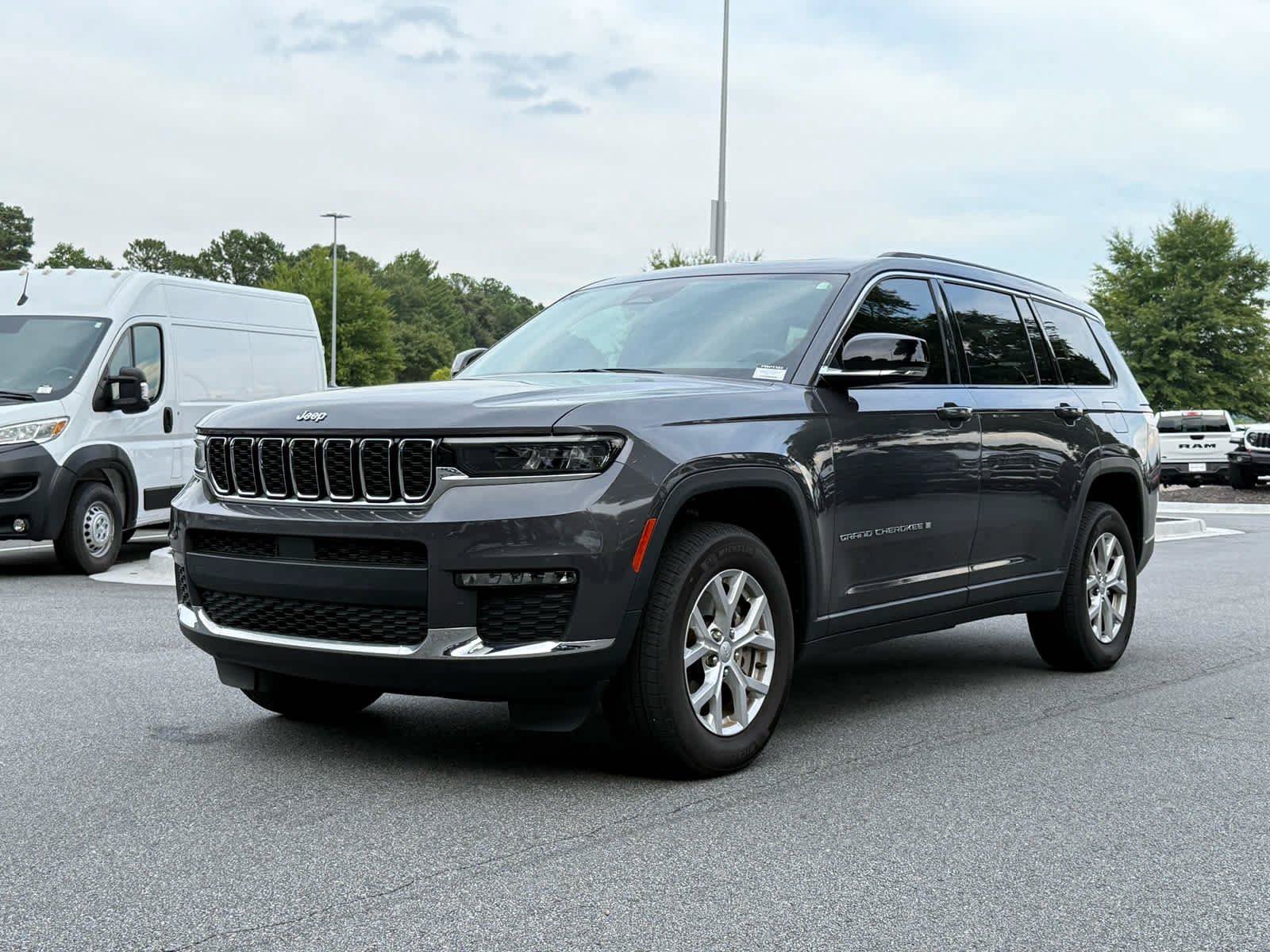 Used 2023 Jeep Grand Cherokee L Limited