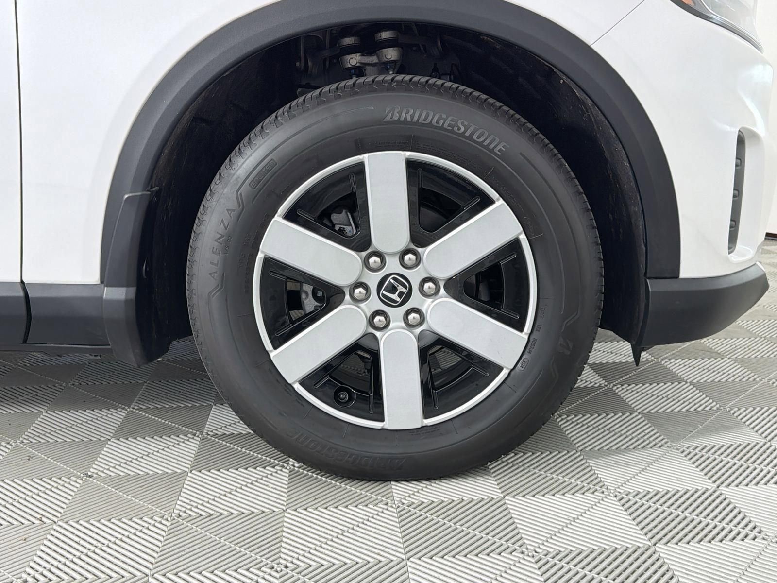 Used 2024 Honda Prologue EX image 37