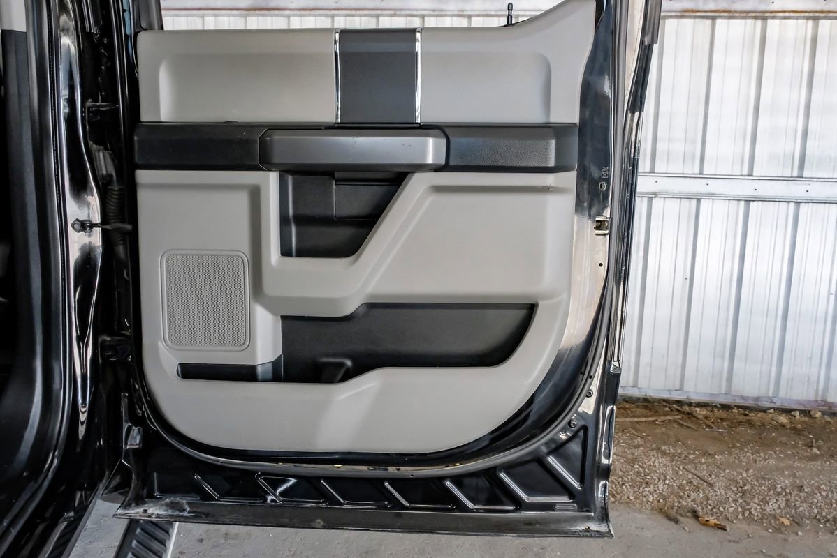 Used 2017 Ford F250 XLT w/ XLT Value Package image 46