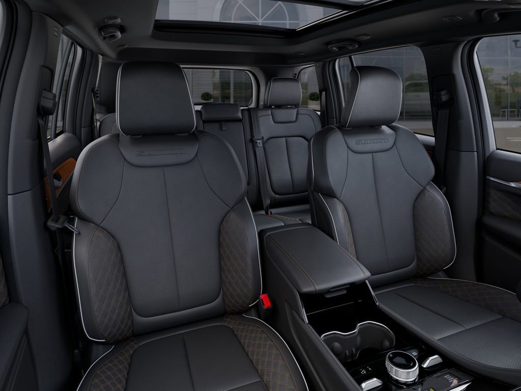 New 2026 Jeep Grand Cherokee Summit AWD/4WD image 16