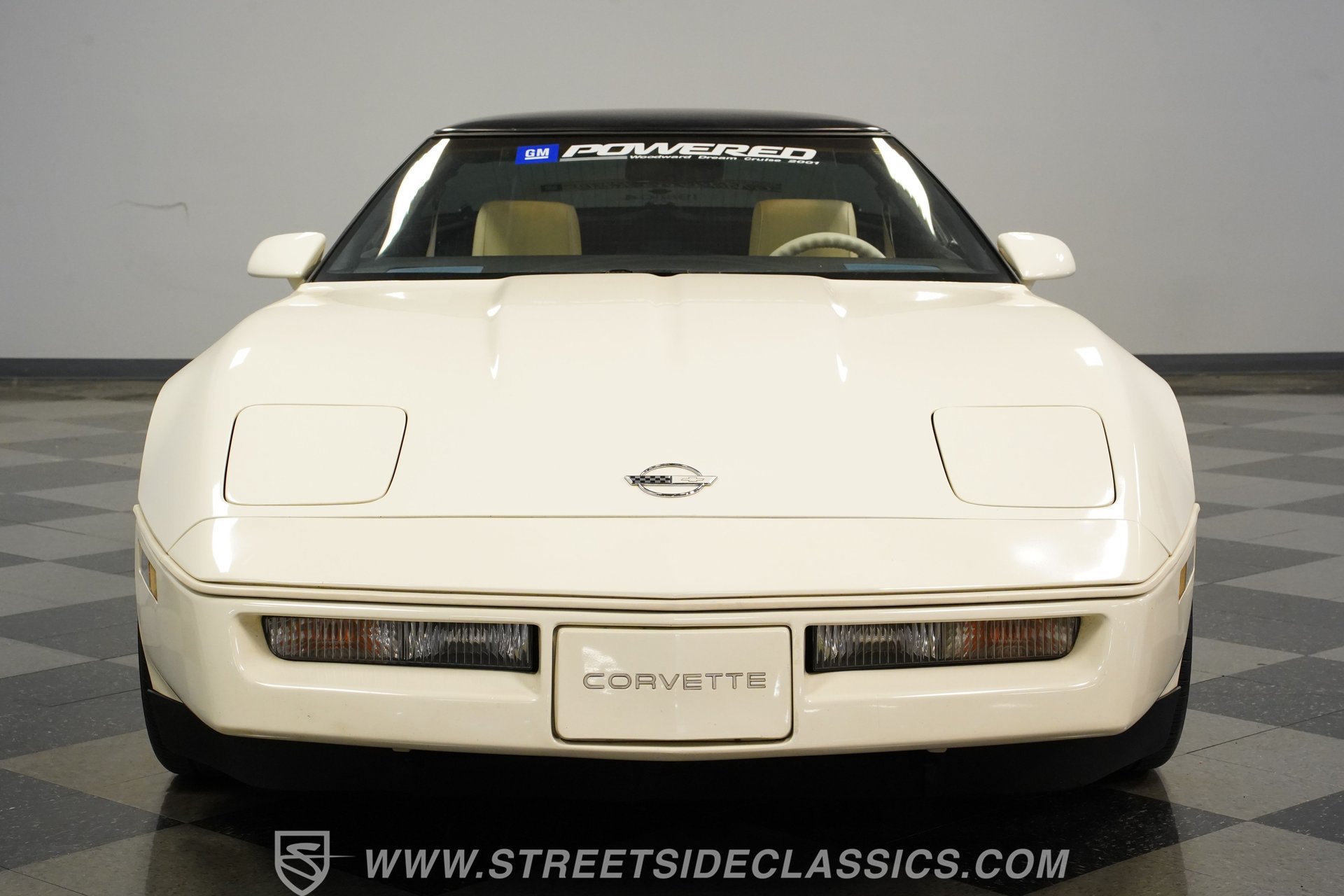 Used 1988 Chevrolet Corvette Coupe RWD image 18