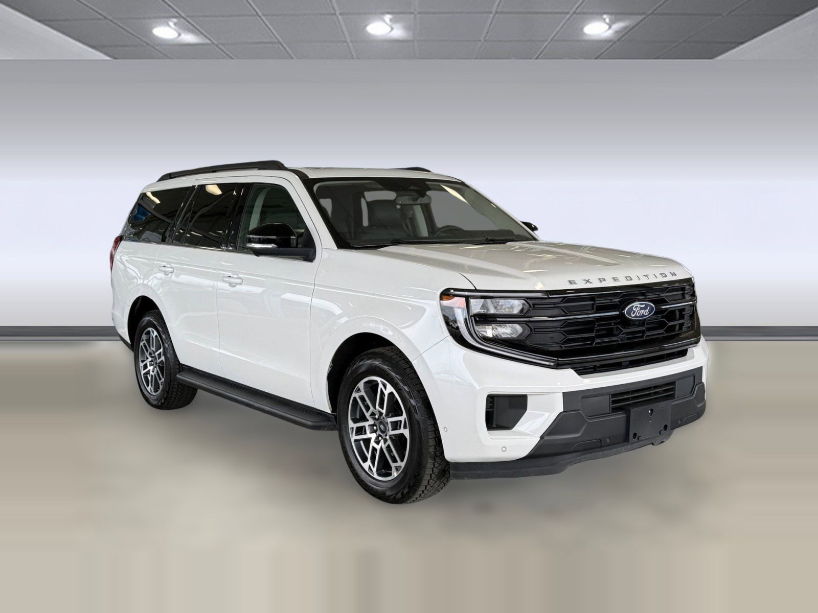 Used 2025 Ford Expedition Active AWD/4WD image 7