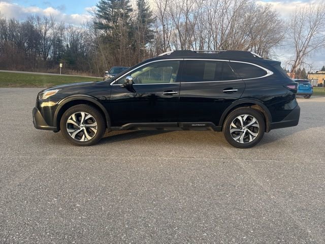 Used 2022 Subaru Outback Touring XT AWD/4WD image 4