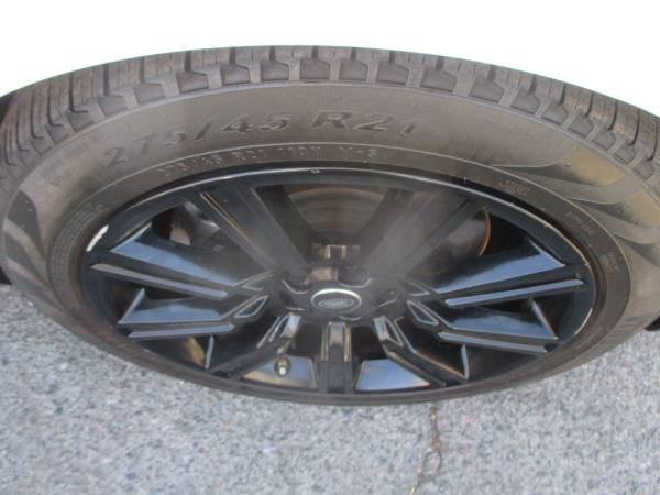 Used 2020 Land Rover Range Rover HSE AWD/4WD image 8