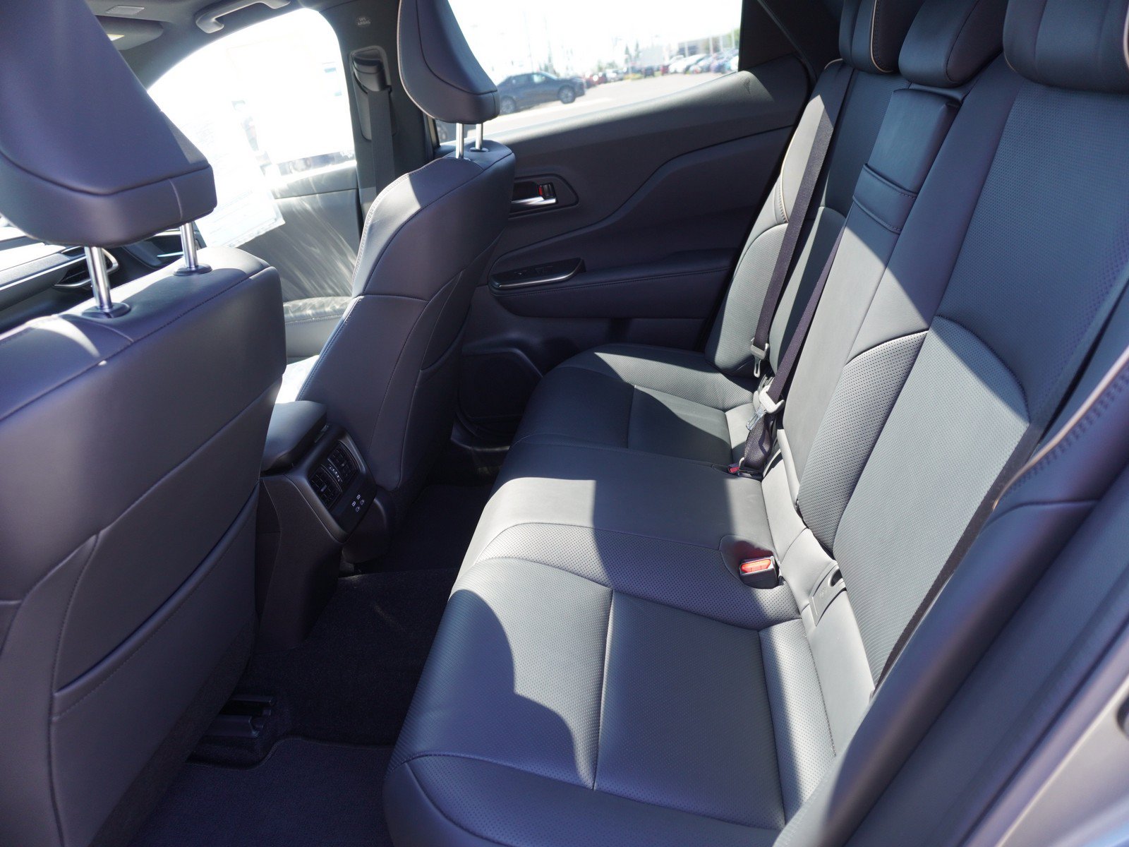 Used 2023 Toyota Crown w/ Carpet Mat Package (TMS) AWD/4WD image 13