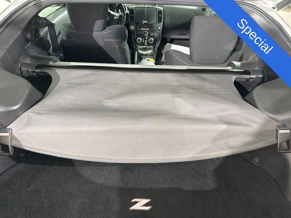 Used 2012 Nissan 370Z Touring w/ Sport Pkg RWD image 11