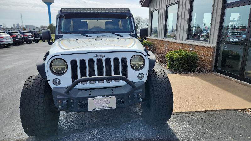 Used 2018 Jeep Wrangler Unlimited Sport image 3