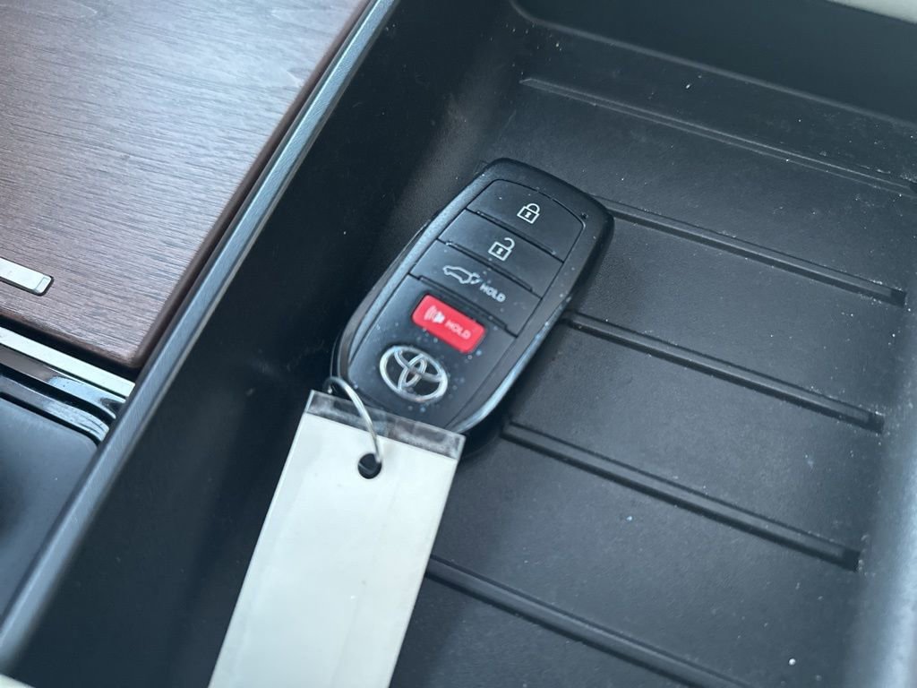 Used 2023 Toyota Sequoia Capstone image 27