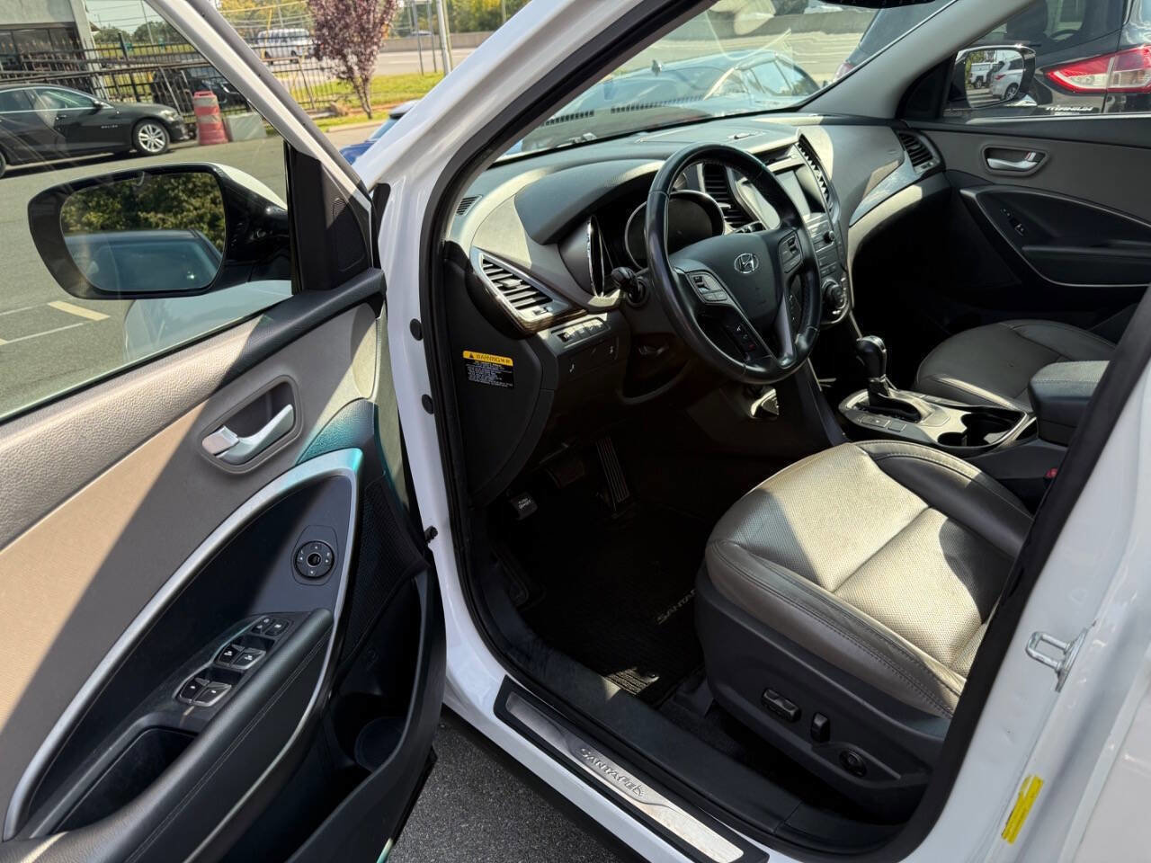 Used 2017 Hyundai Santa Fe Sport image 7