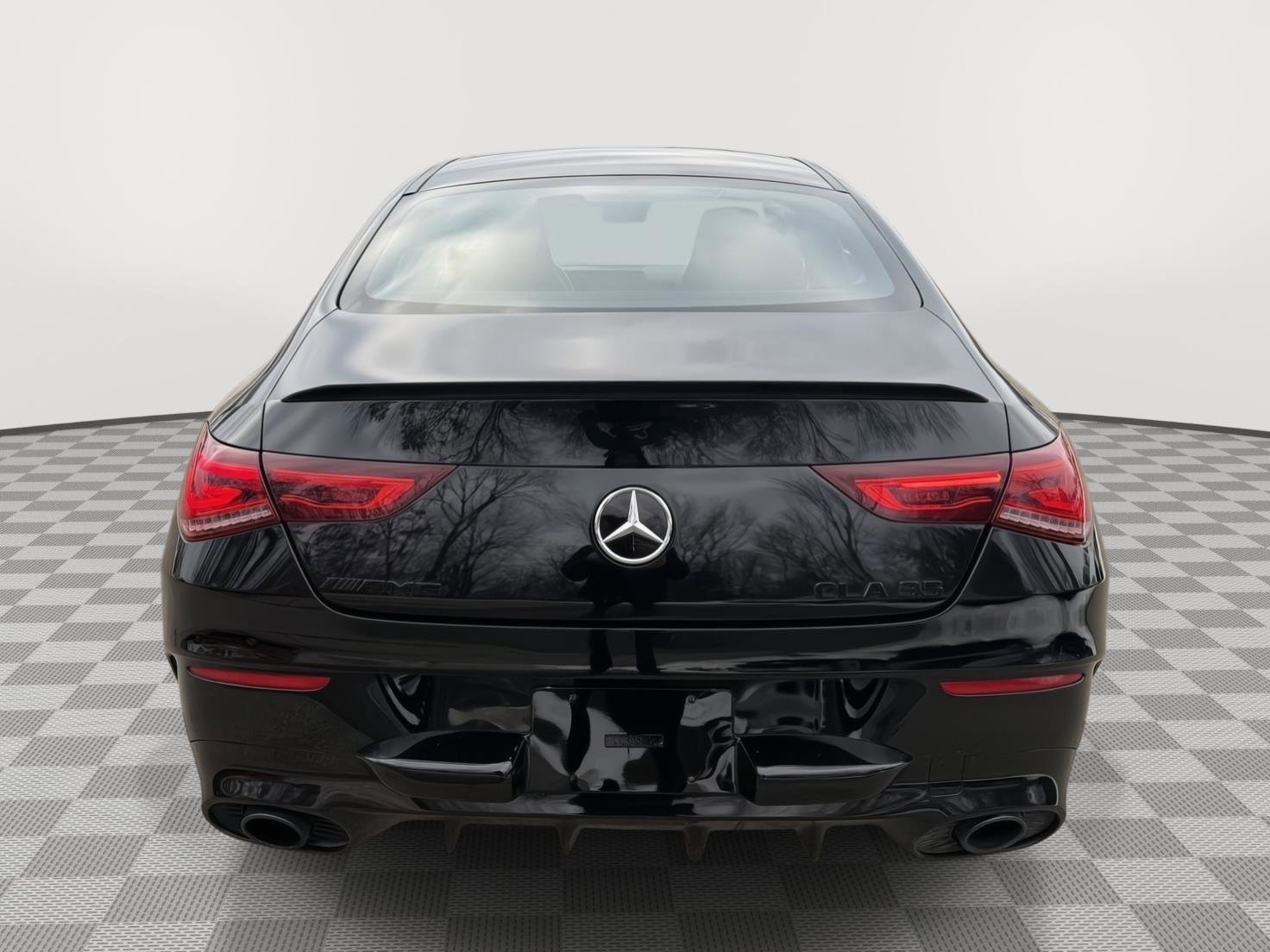 Used 2022 Mercedes-Benz CLA 35 AMG 4MATIC image 4