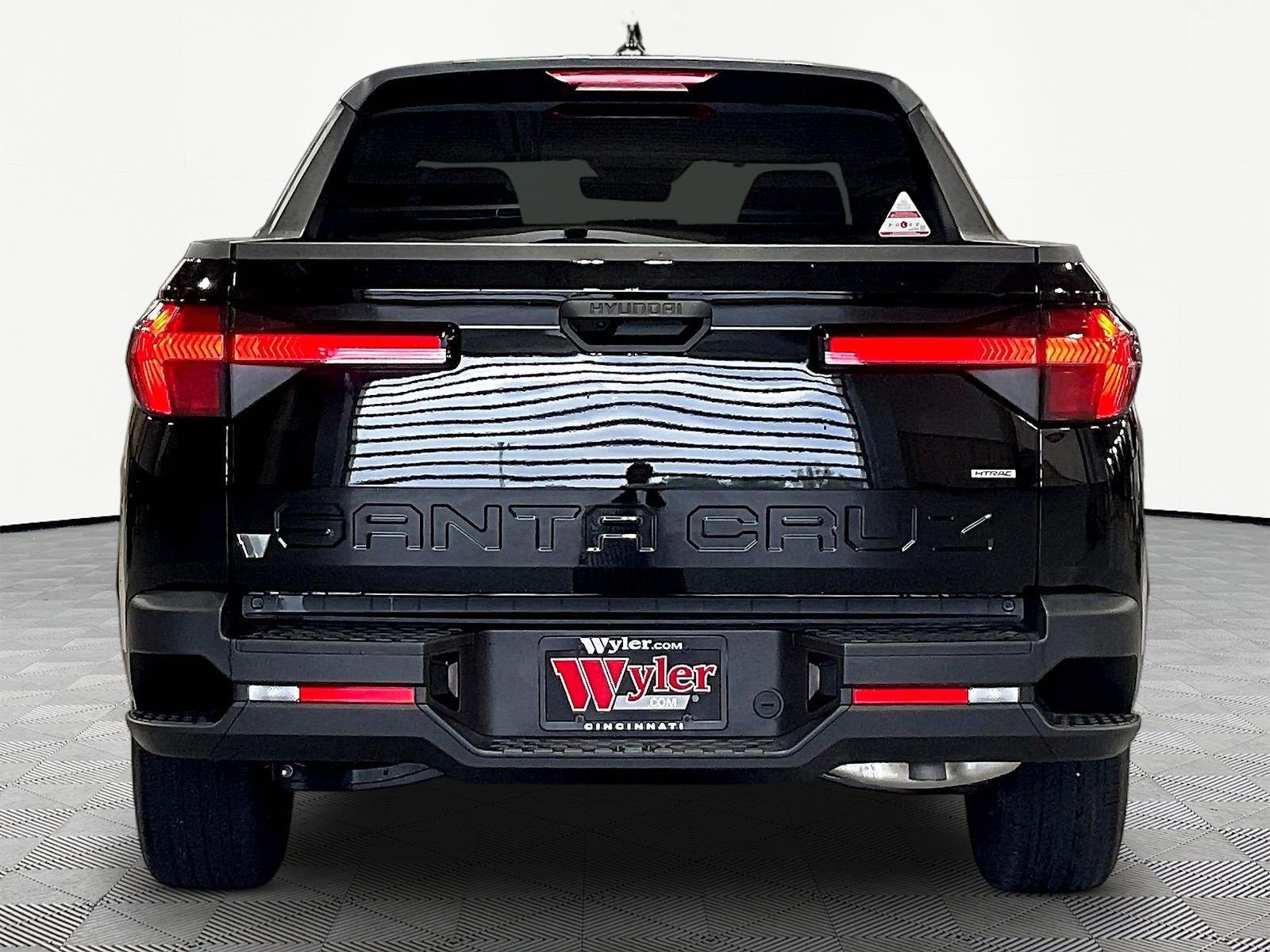 Certified 2026 Hyundai Santa Cruz SE AWD/4WD image 5