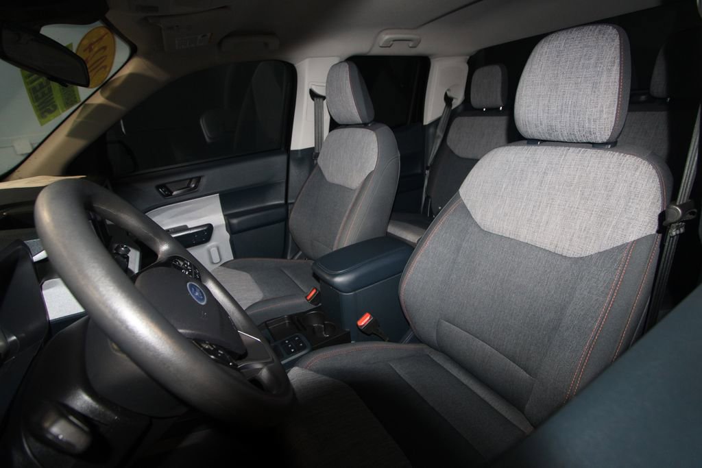 Used 2024 Ford Maverick XLT w/ Equipment Group 300A Standard image 4