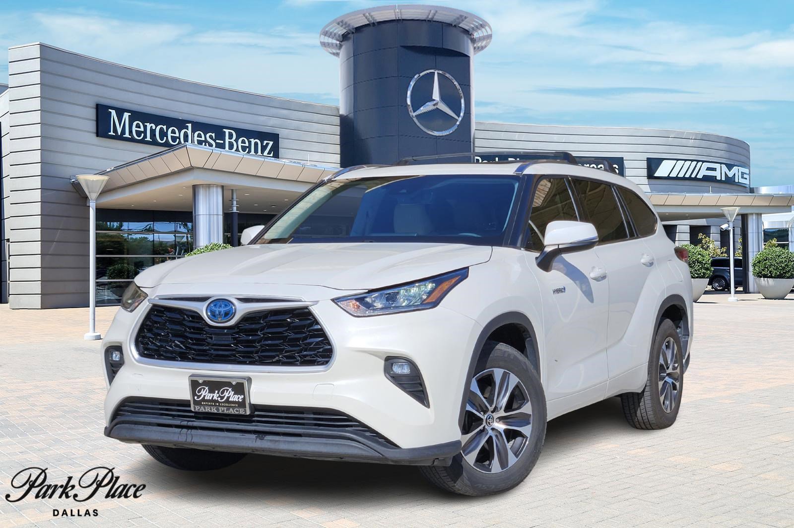 Used 2020 Toyota Highlander XLE