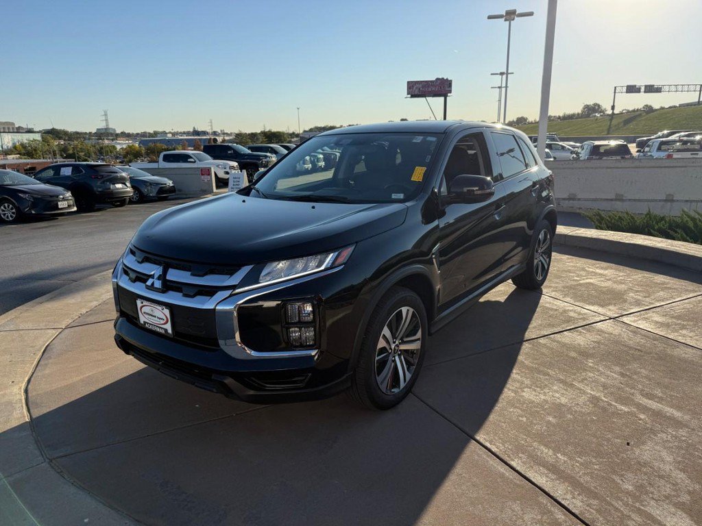 Used 2025 Mitsubishi Outlander Sport AWD image 10