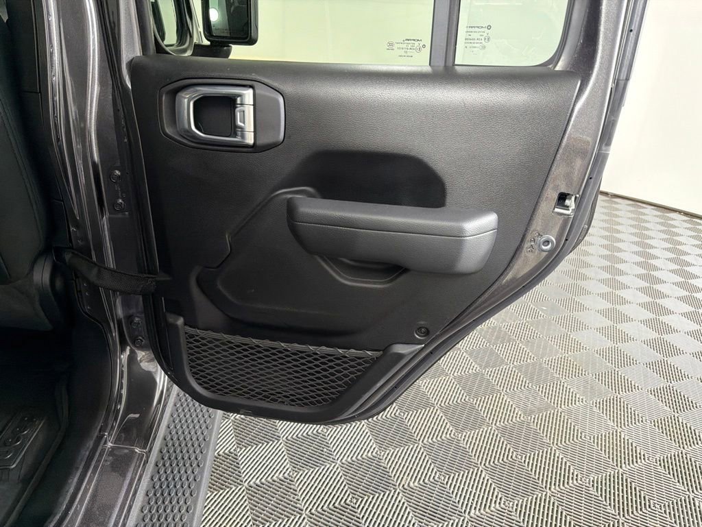 Used 2022 Jeep Wrangler Unlimited Sport AWD/4WD image 27