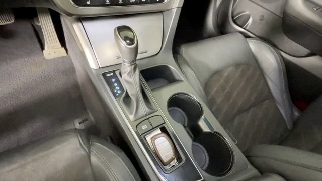 Used 2017 Hyundai Sonata Sport w/ Value Edition Package 02 FWD image 28
