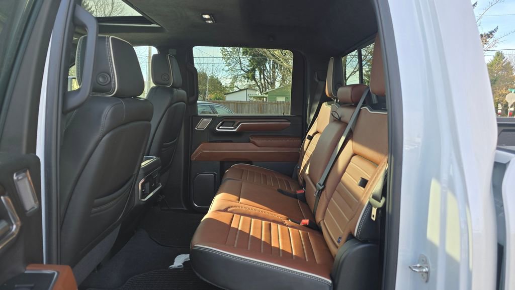 Used 2024 GMC Sierra 3500 Denali Ultimate image 53