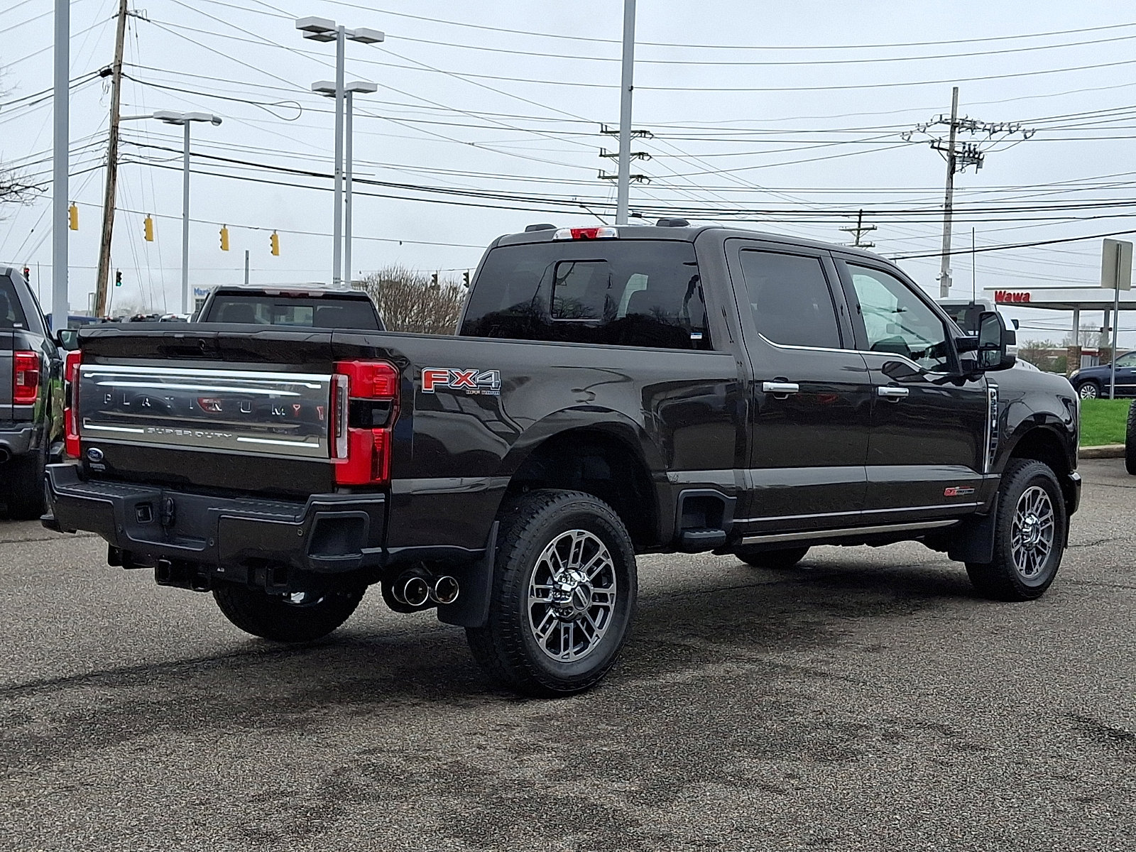 Certified 2025 Ford F350 Platinum w/ Platinum Plus Package image 11